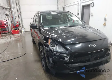 2021 Ford Escape Sel z USA, uszkodzony, nr VIN 1FMCU9H91MUB14754